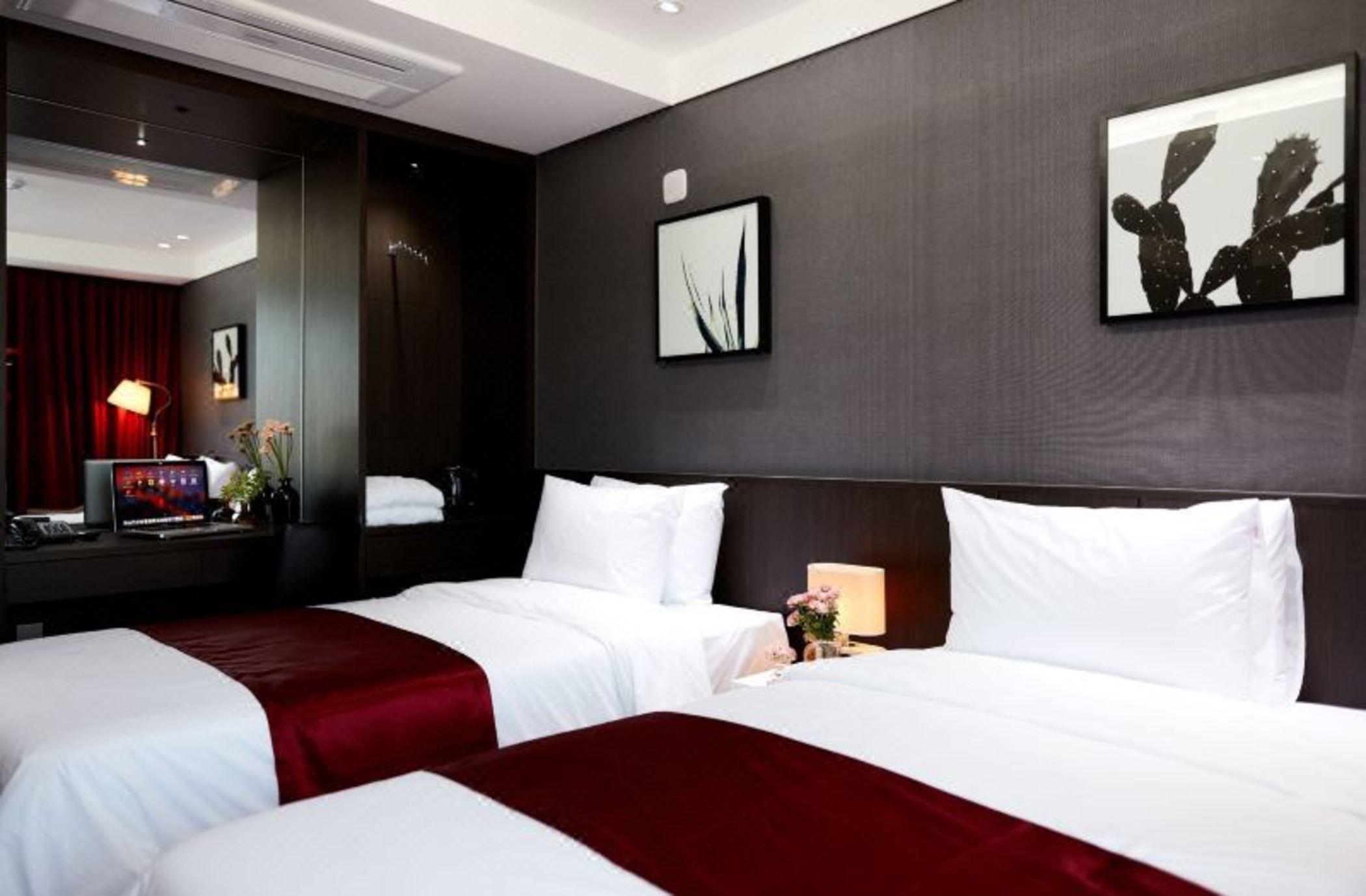 Ramada By Wyndham Yongin Hotel Ngoại thất bức ảnh