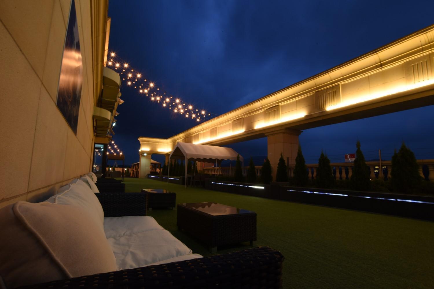 Ramada By Wyndham Yongin Hotel Ngoại thất bức ảnh